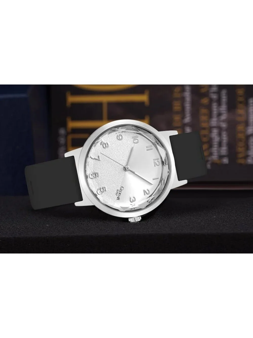 Women's Black Silver Analog Quartz Silicone Timepiece Waterproof Casual Watch